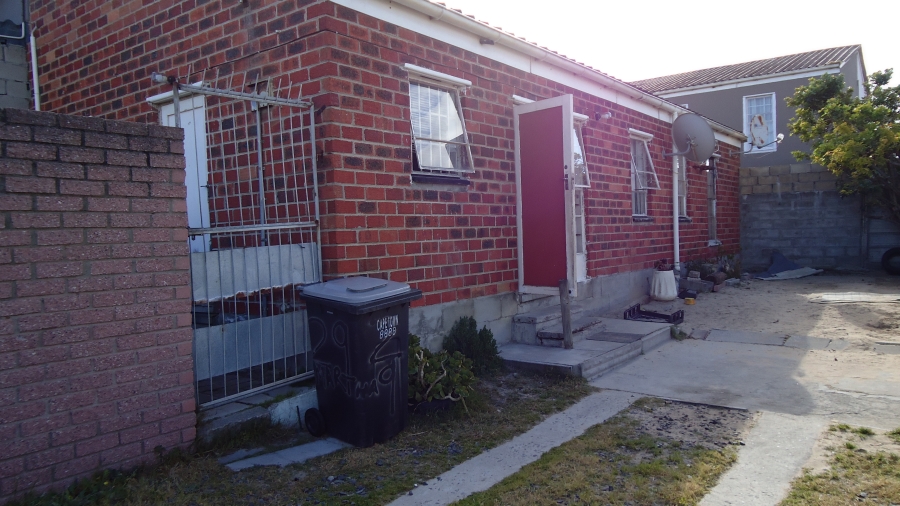 3 Bedroom Property for Sale in Eastridge Western Cape